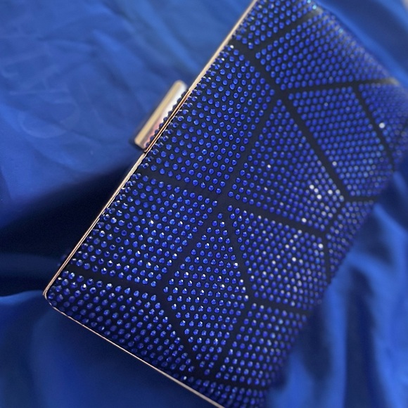 Stunning Blue Rhinestone Clutch – New with Defects💎 - Picture 3 of 5
